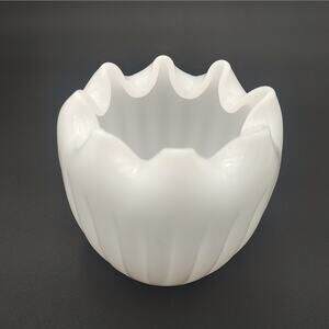 Vintage Fenton Milk Glass Opaque White Ribbed Fluted Crimped Rose Bowl Vase